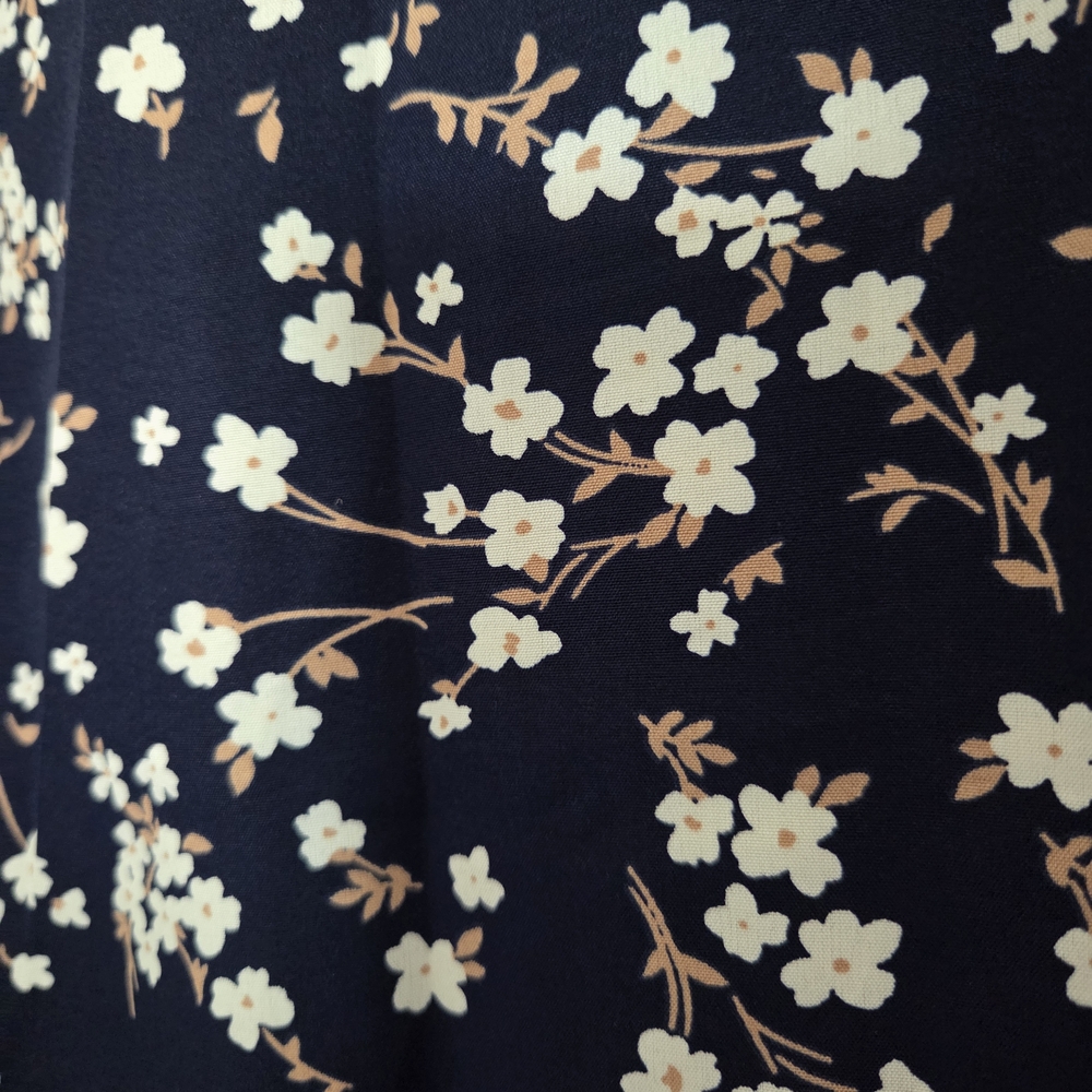 SHEIN Navy Floral V-Neck Blouse - Picture 5 of 5